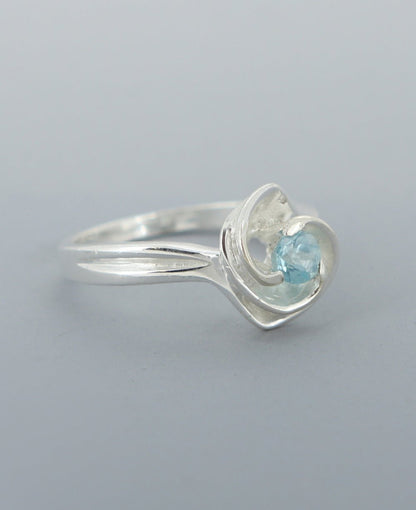 Blue Apatite And Stainless Steel Floral Ring