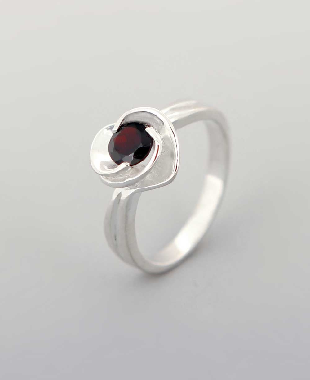 Grounding Energy Garnet And Stainless Steel Floral Ring